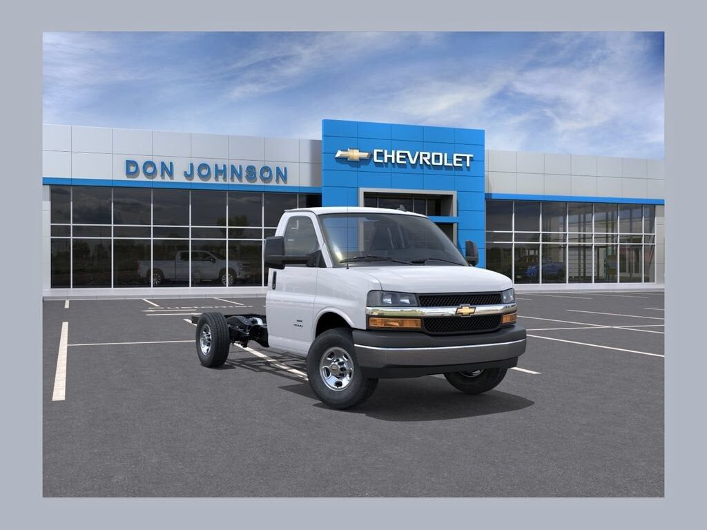 2026 CHEVROLET Express