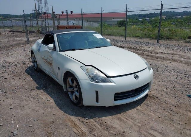 2006 NISSAN 350Z