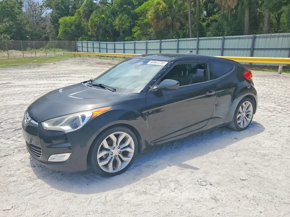 2013 HYUNDAI Veloster