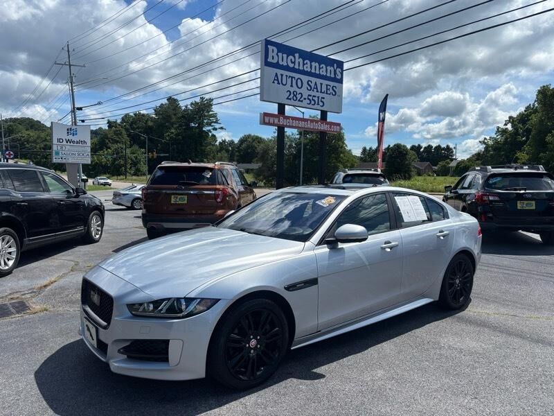 2018 JAGUAR XE