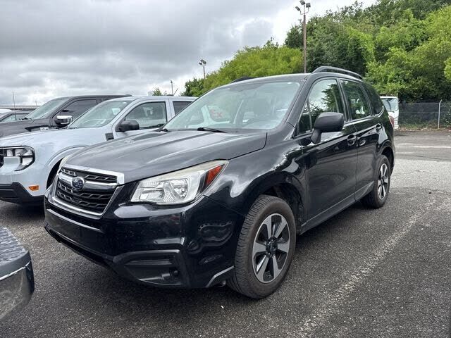 2017 SUBARU Forester