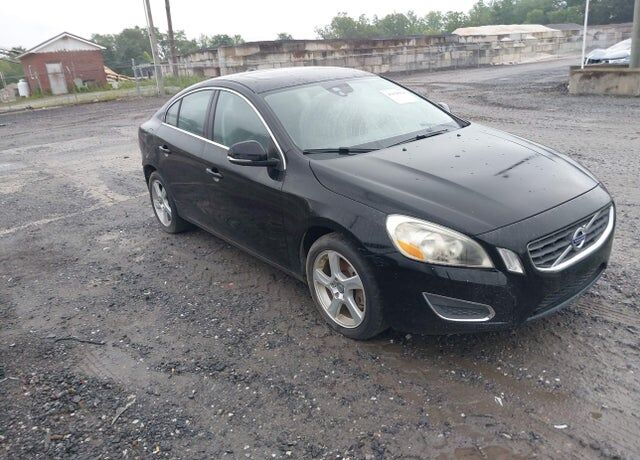 2012 VOLVO S60