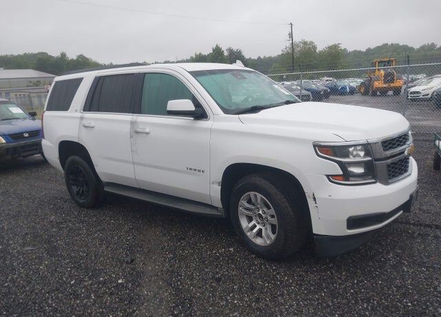2016 CHEVROLET Tahoe