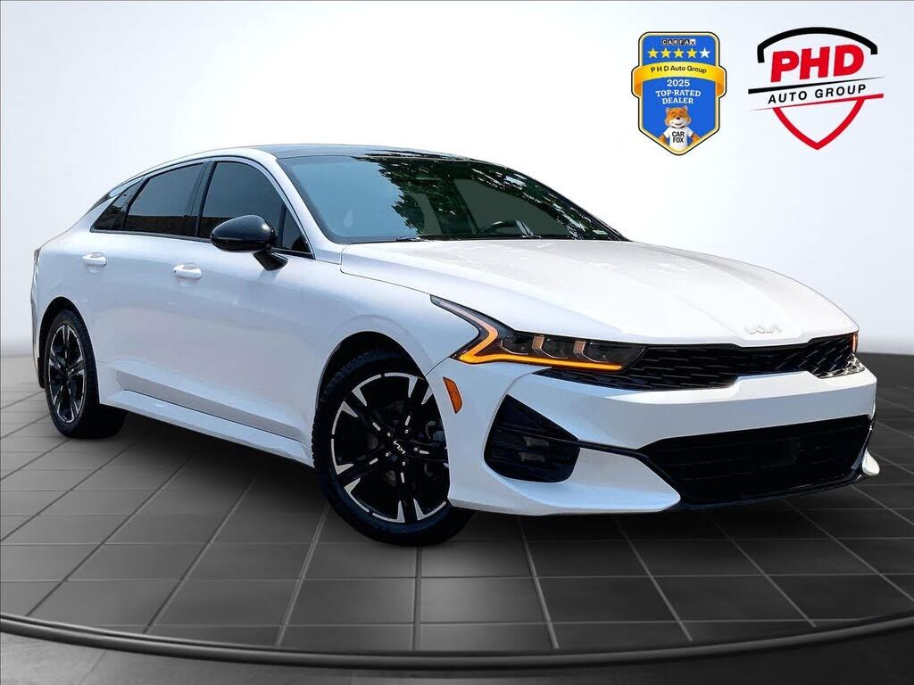 2022 KIA K5