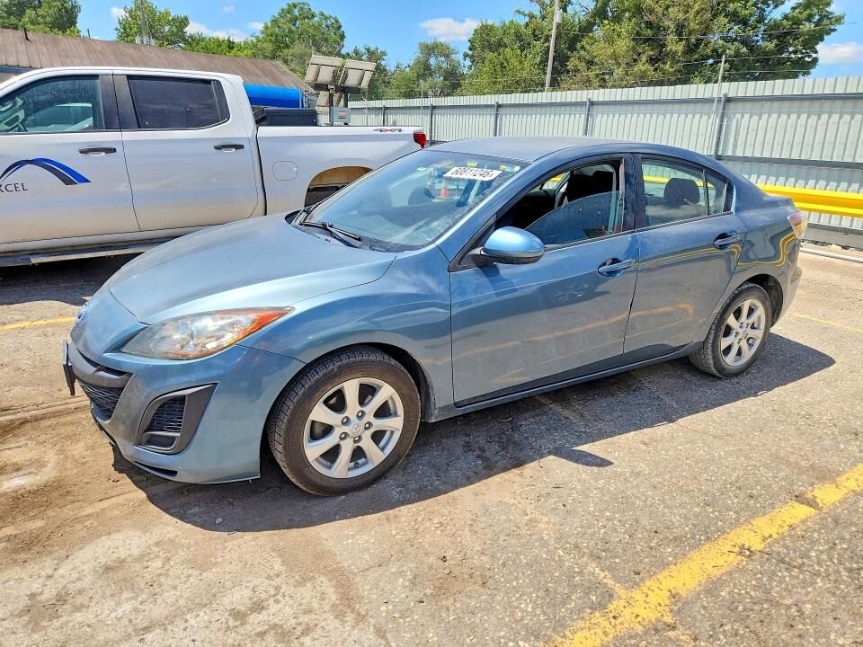 2011 MAZDA Mazda3