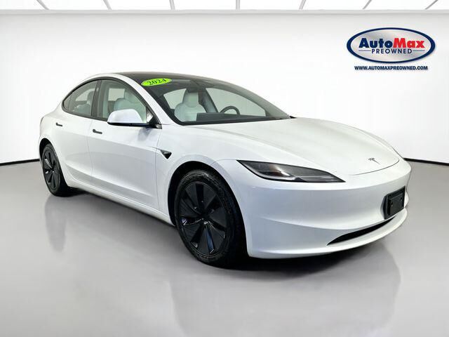 2024 TESLA Model 3