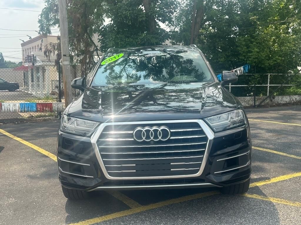 2017 AUDI Q7