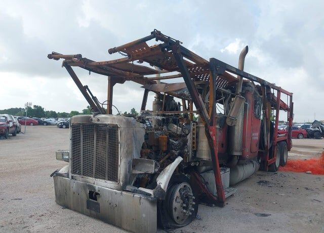 1997 PETERBILT 379