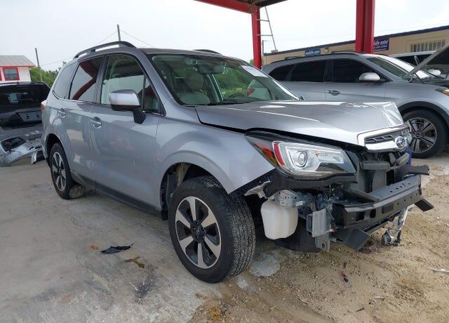 2018 SUBARU Forester