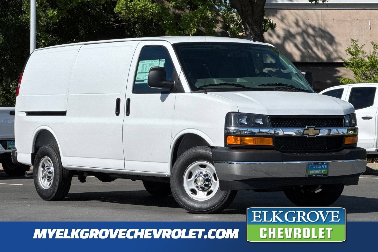 2026 CHEVROLET Express