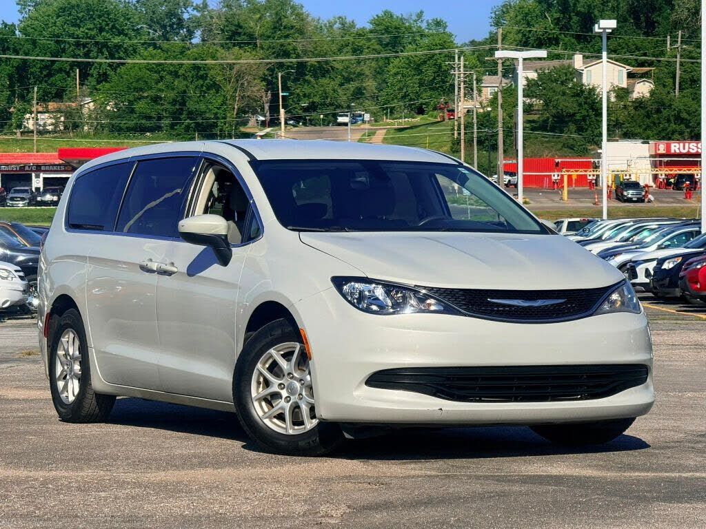 2017 CHRYSLER Pacifica
