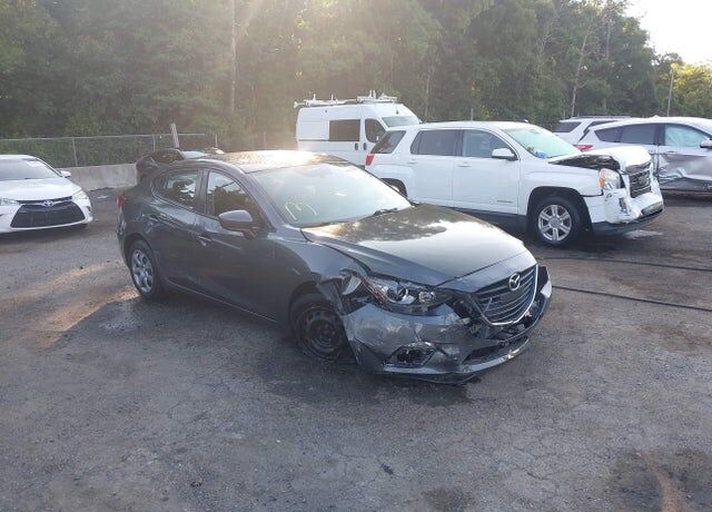 2014 MAZDA Mazda3