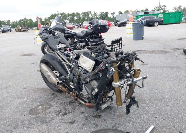 2026 BMW S 1000 RR