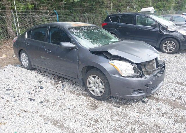 2012 NISSAN Altima