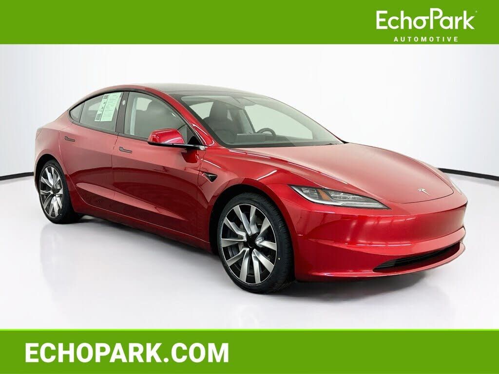 2024 TESLA Model 3