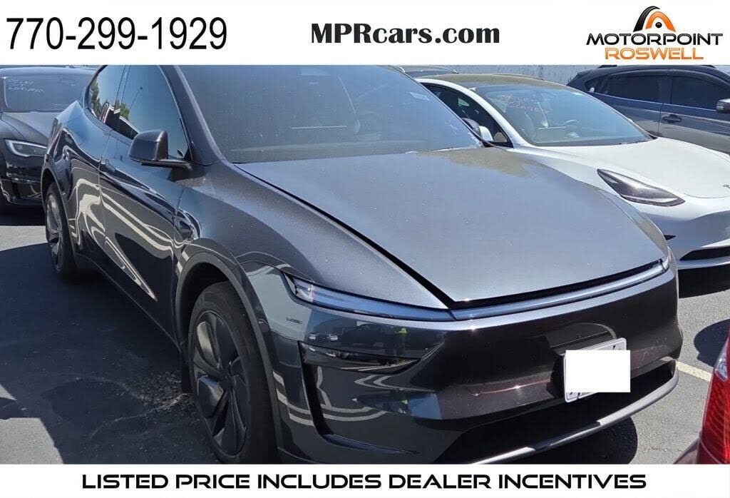 2026 TESLA Model Y