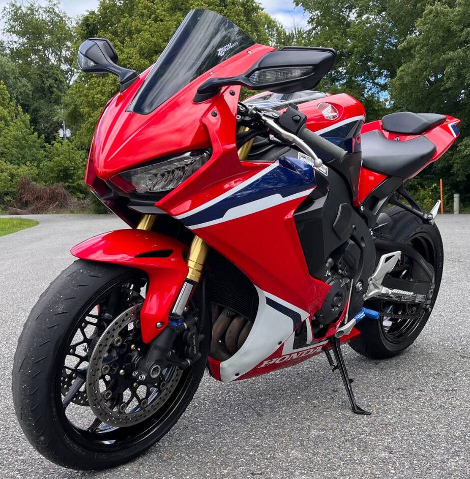 2021 HONDA CB