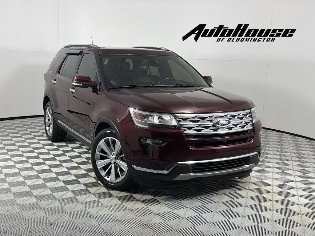 2018 FORD Explorer