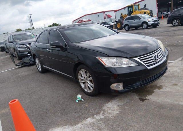 2011 LEXUS ES