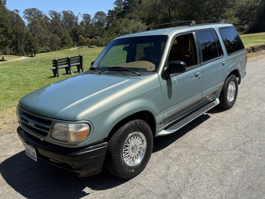 1995 FORD Explorer