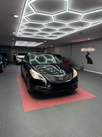 2017 HYUNDAI Azera