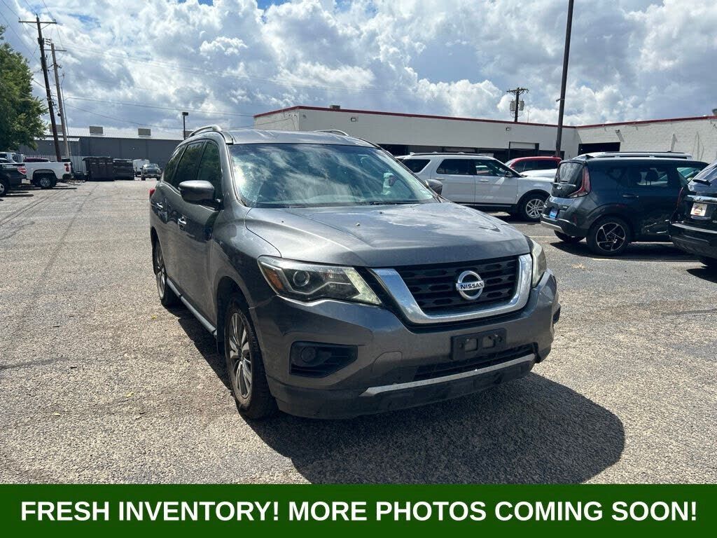 2018 NISSAN Pathfinder