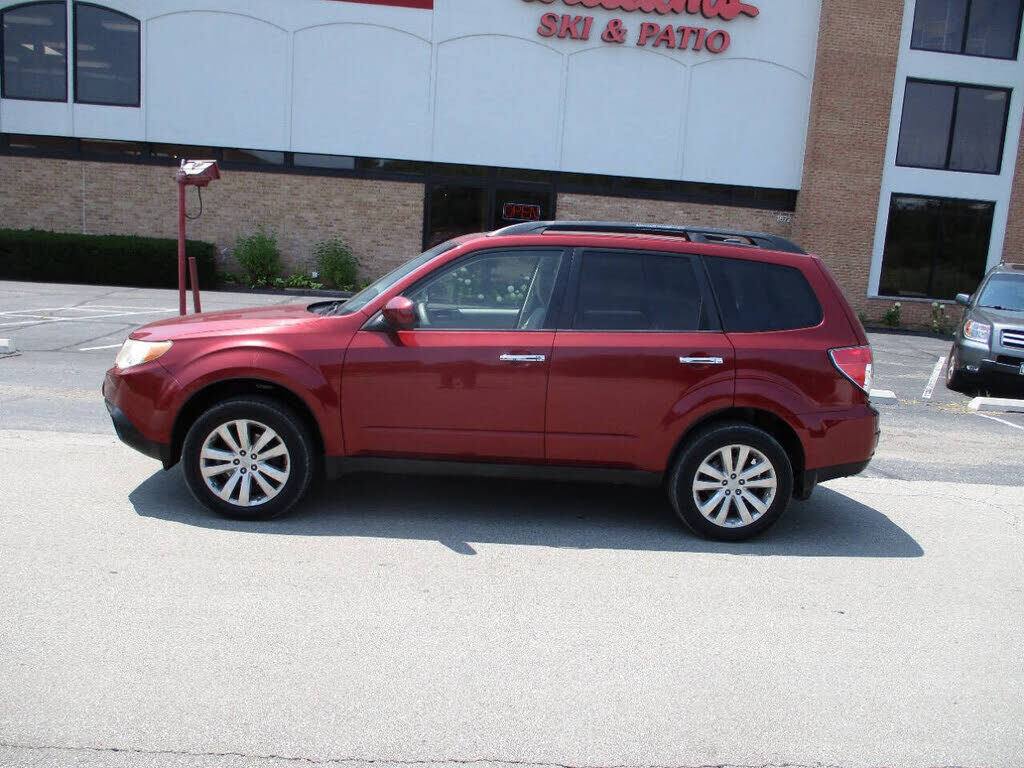 2012 SUBARU Forester