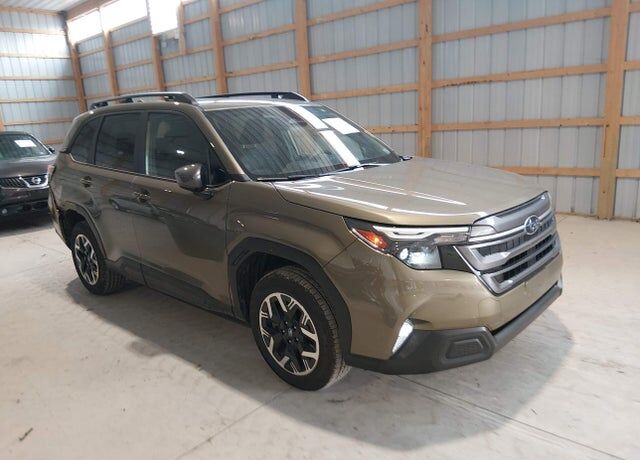 2025 SUBARU Forester