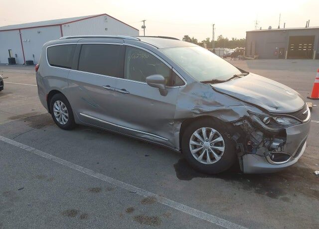 2018 CHRYSLER Pacifica