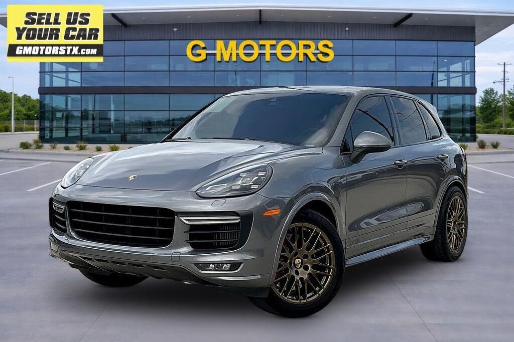 2016 PORSCHE Cayenne
