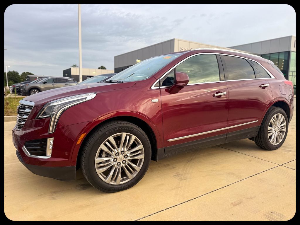 2017 CADILLAC XT5