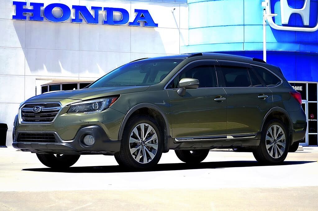 2018 SUBARU Outback