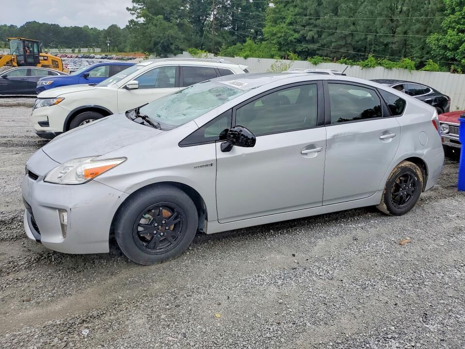 2015 TOYOTA PRIUS