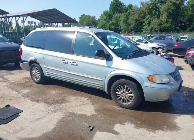 2002 CHRYSLER Town and Country