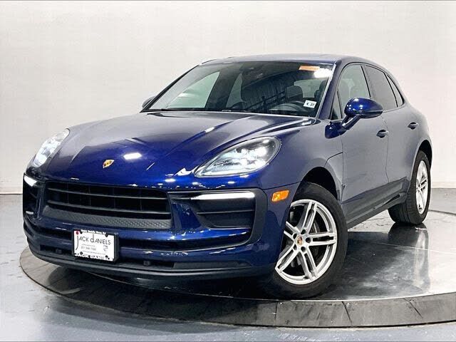 2022 PORSCHE Macan