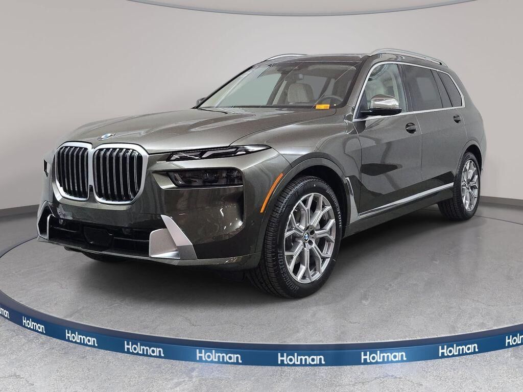 2027 BMW X7