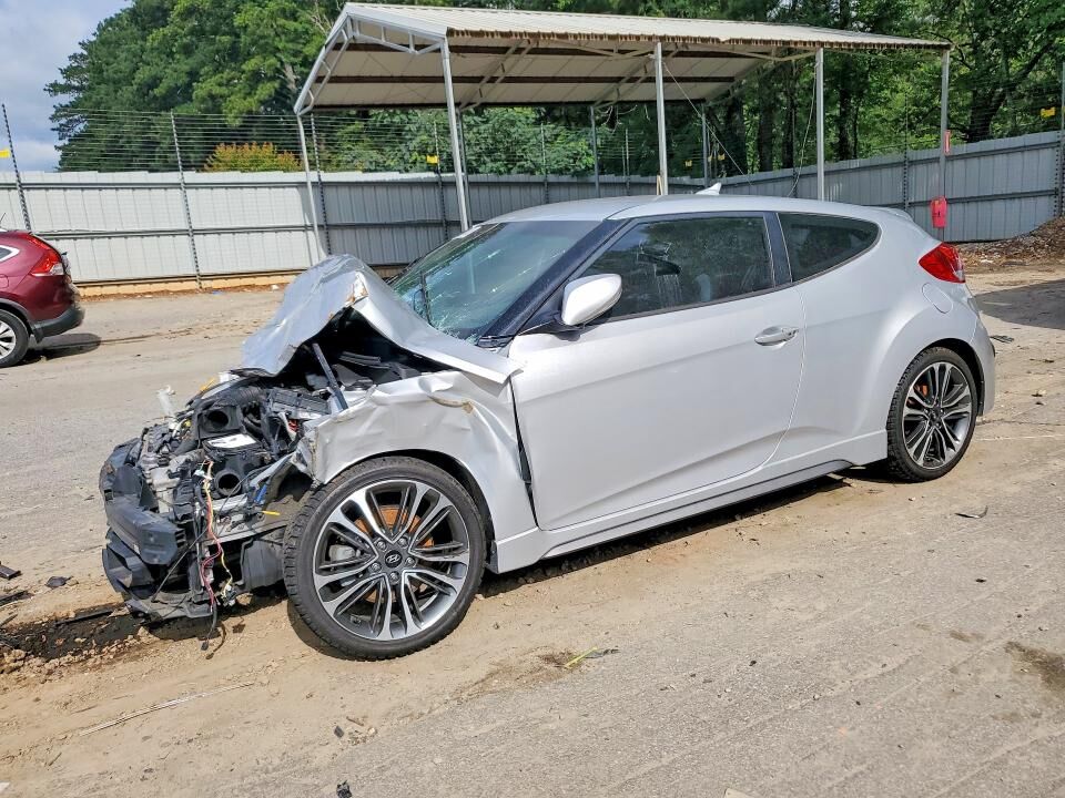 2016 HYUNDAI Veloster