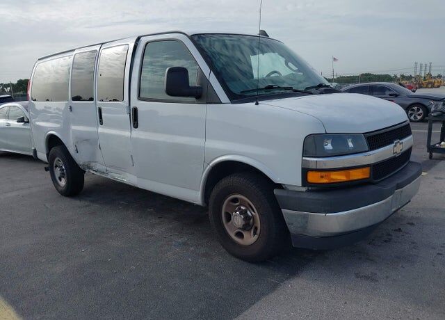 2018 CHEVROLET Express