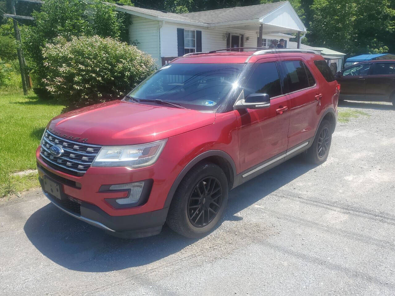 2017 FORD Explorer