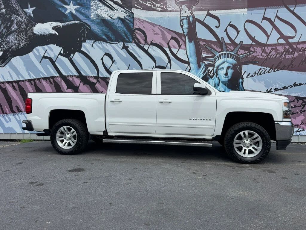 2018 CHEVROLET Silverado