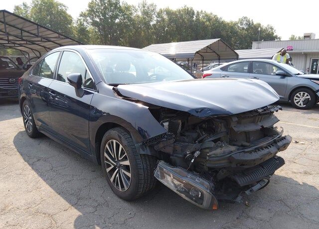 2018 SUBARU Legacy