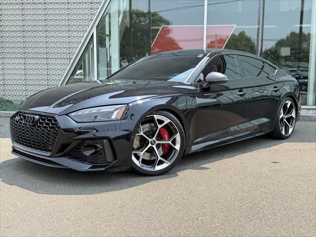 2025 AUDI RS 5