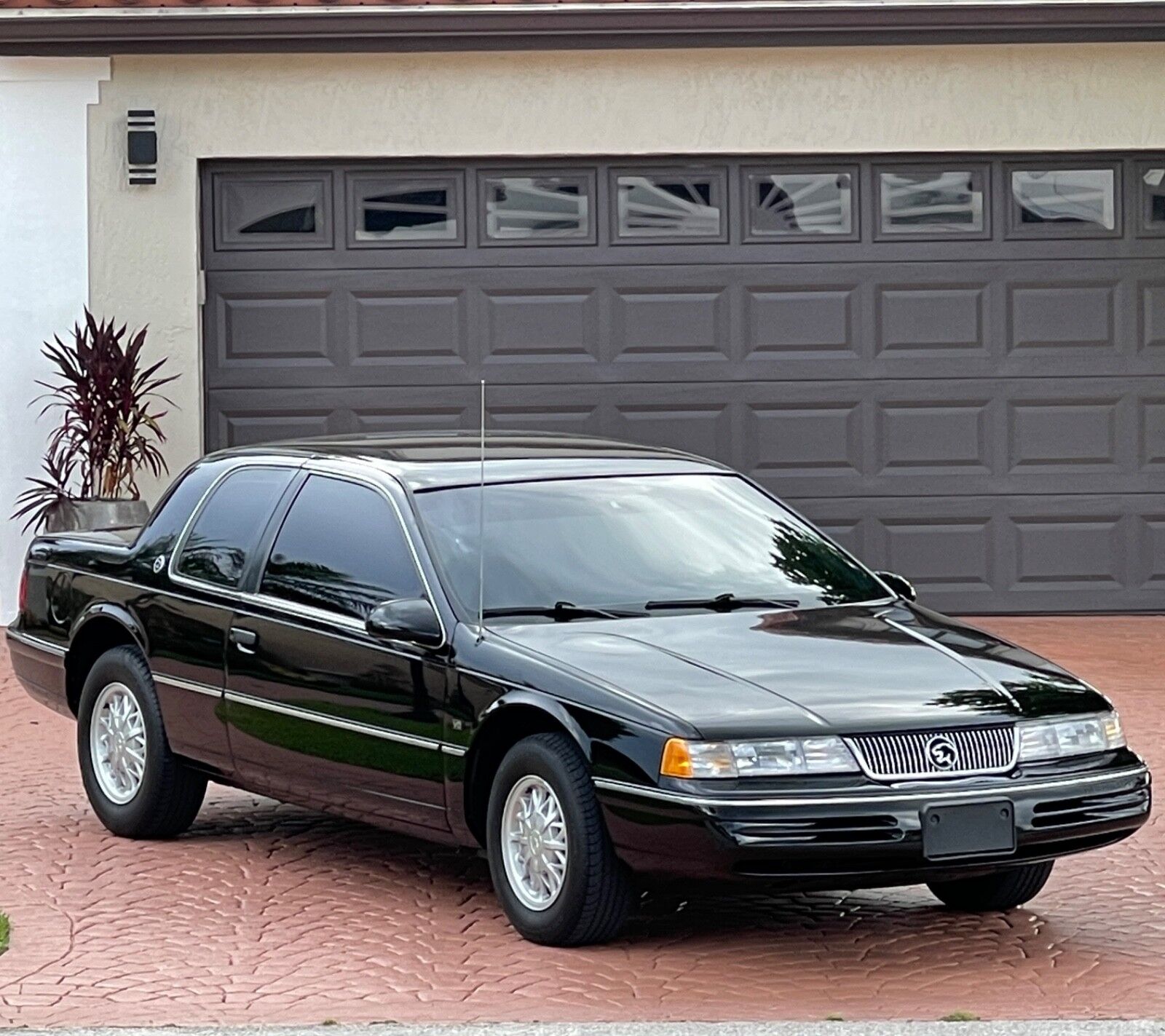 Mercury Cougar
