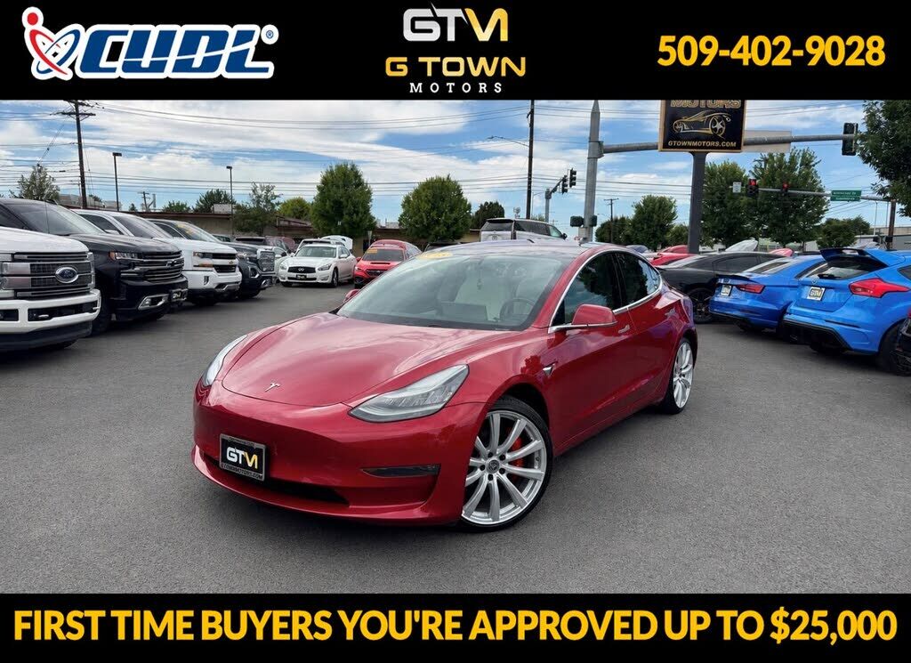 2018 TESLA Model 3
