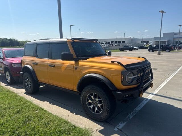 2021 FORD Bronco