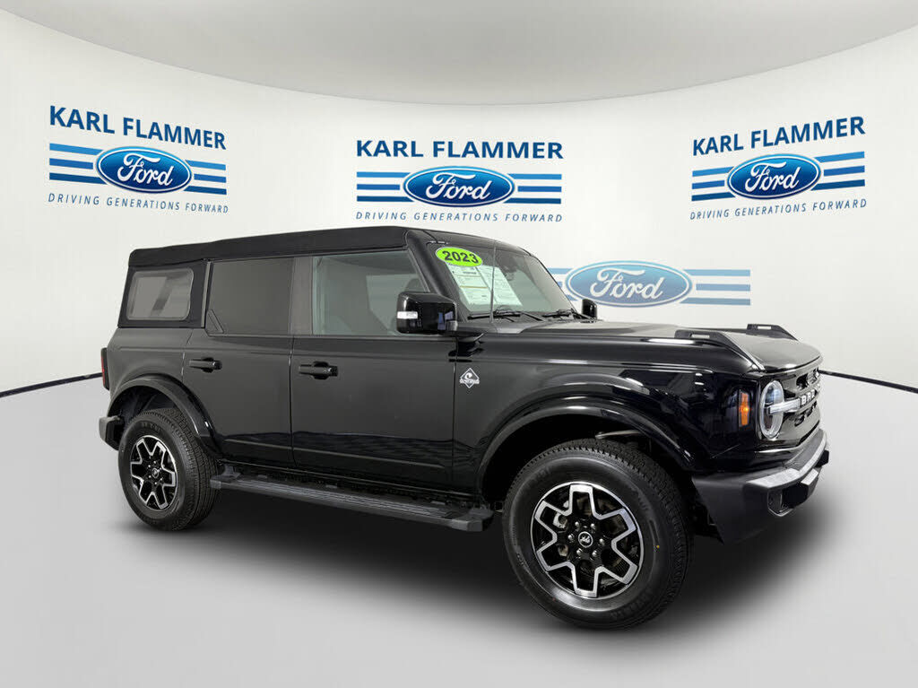 2023 FORD Bronco