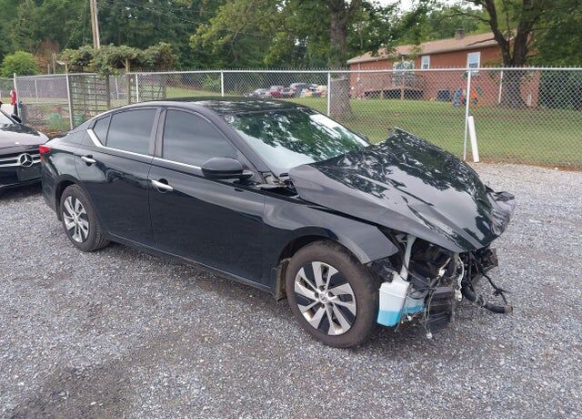 2020 NISSAN Altima