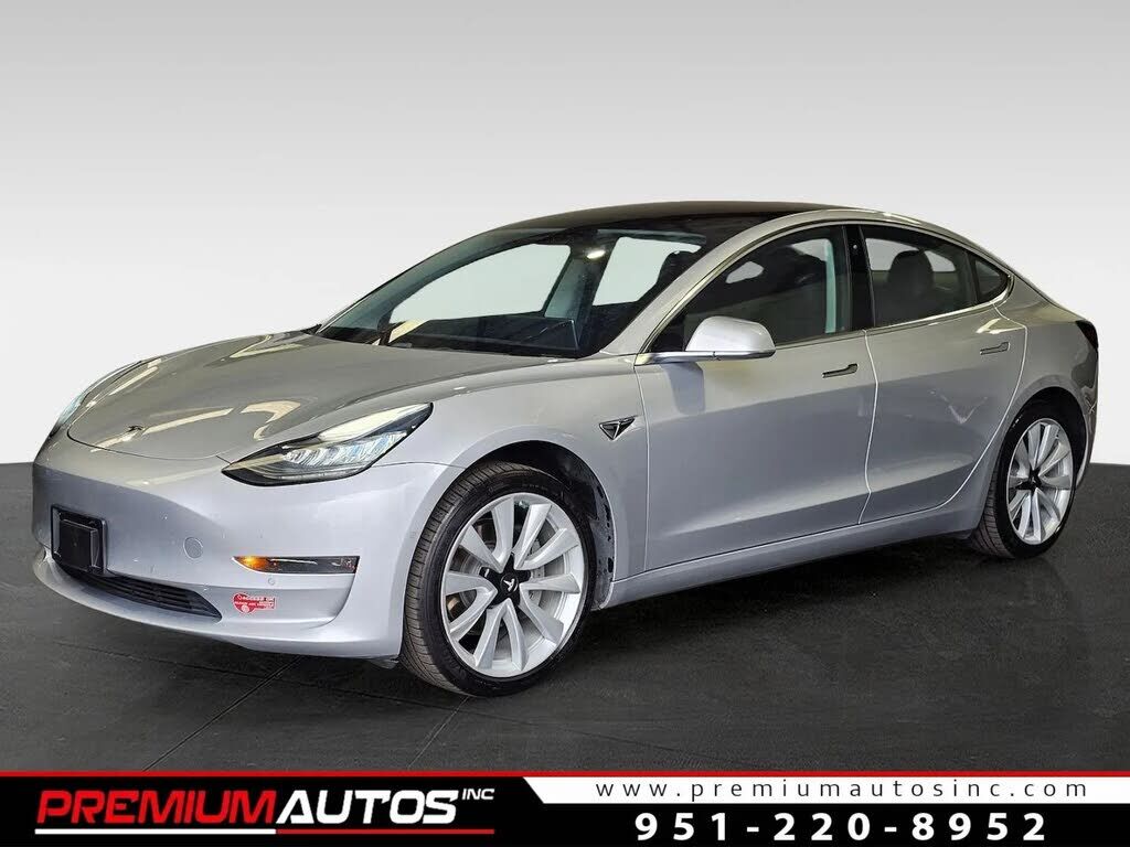 2018 TESLA Model 3