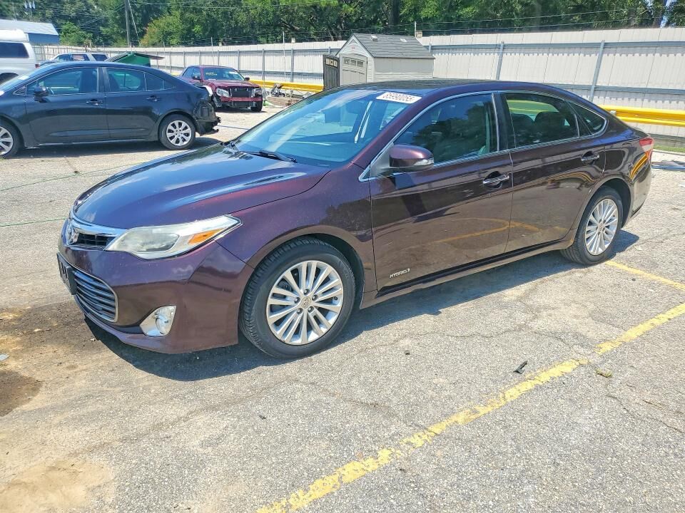 2014 TOYOTA Avalon