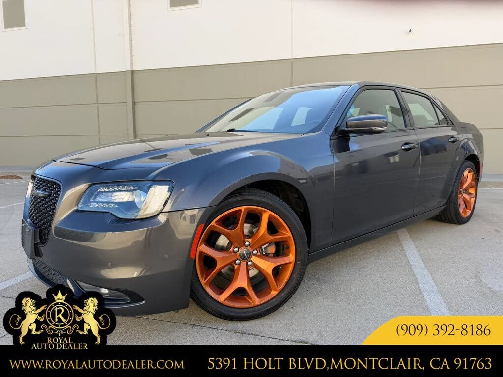 2021 CHRYSLER 300